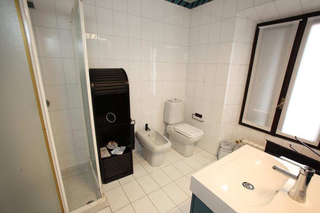 Il Castello B&B Varallo Pombia Екстериор снимка